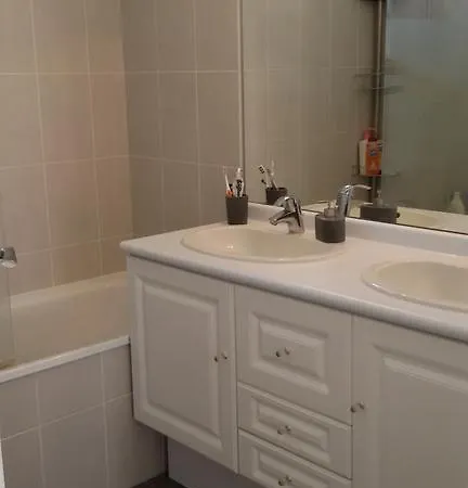 Tatil Evi Air-conditionned Villa, 5 Min To The Park - Magical Homes, Paris *