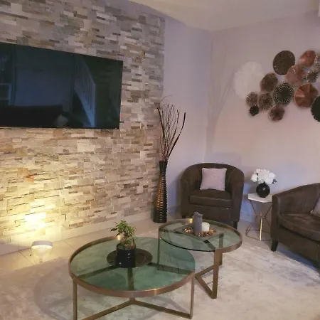 Air-conditionned Villa, 5 Min To The Park - Magical Homes, Paris *
